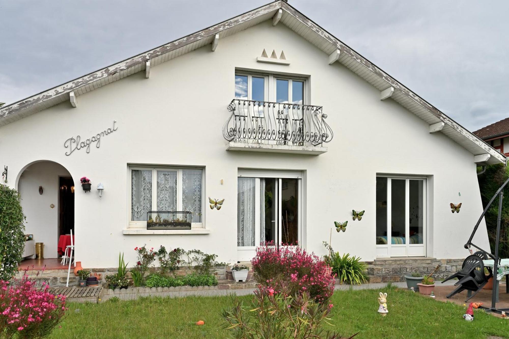 Chez Germaine * Lourdes